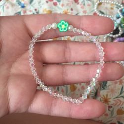 Green Flower Bracelet 