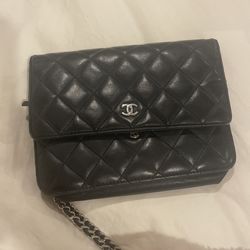 Chanel Wallet On Chain