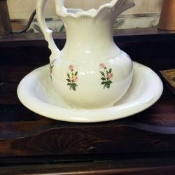 Rose Pitcher And Bowl - Vintage Rare