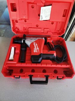 Milwaukee 1-3/4 in. SDS-MAX Rotary Hammer(used like new)