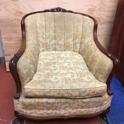 Vintage French Provincial Chair 