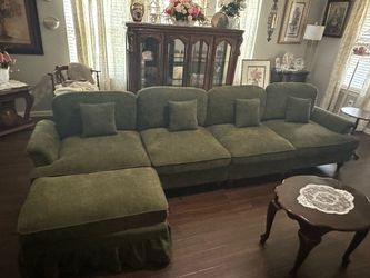 Like‑New Sectional Couch + Ottoman