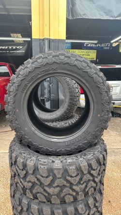35/12.50/20 Tires