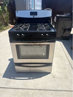 Whirlpool 4 burner stove