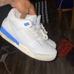 Jordan 3s Size 10 