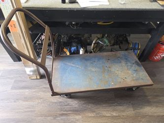 Flat bed cart