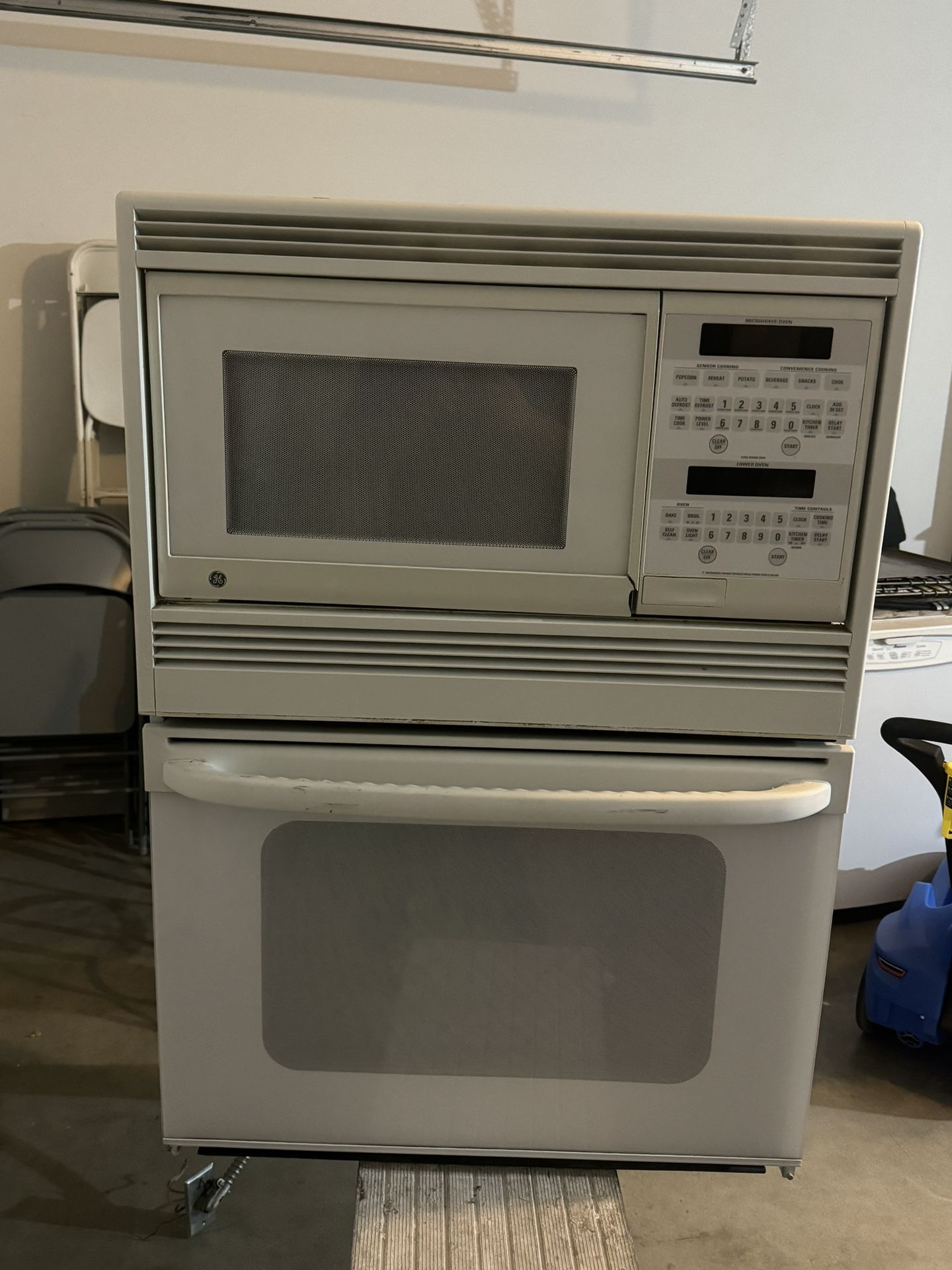 Microwave & Oven Combo