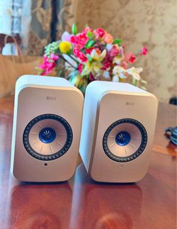 KEF LSX II Soundwave