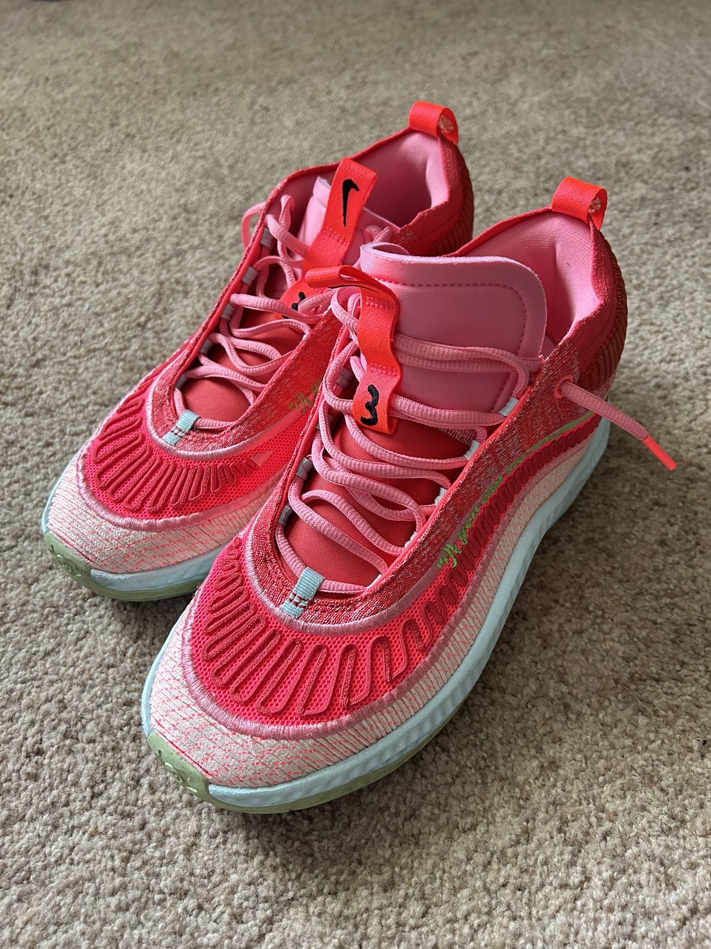 Cosmic Unity 3 X AW “Hot Punch” - Size 11.5 W/10 M