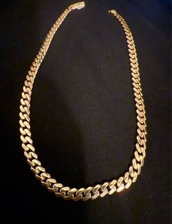 14k Gold  Cuban Necklace 26” 10mm