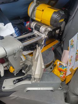 Dewalt miter saw