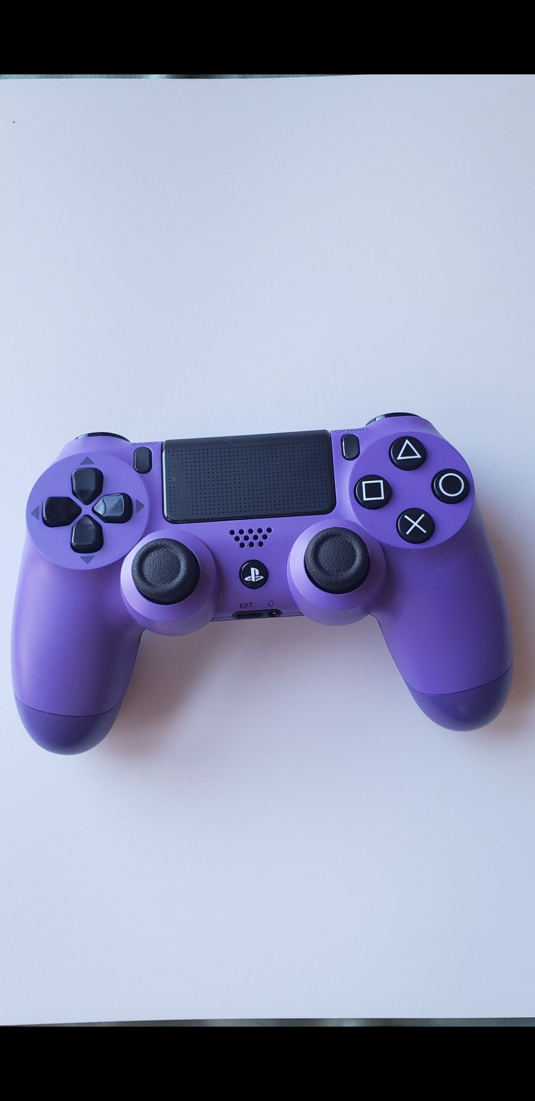 PS4 Controller