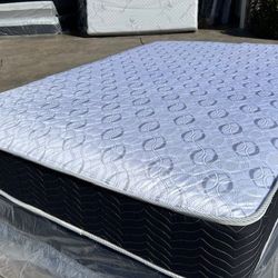 Queen Orthopedic Supreme Ultra Plush Mattress!