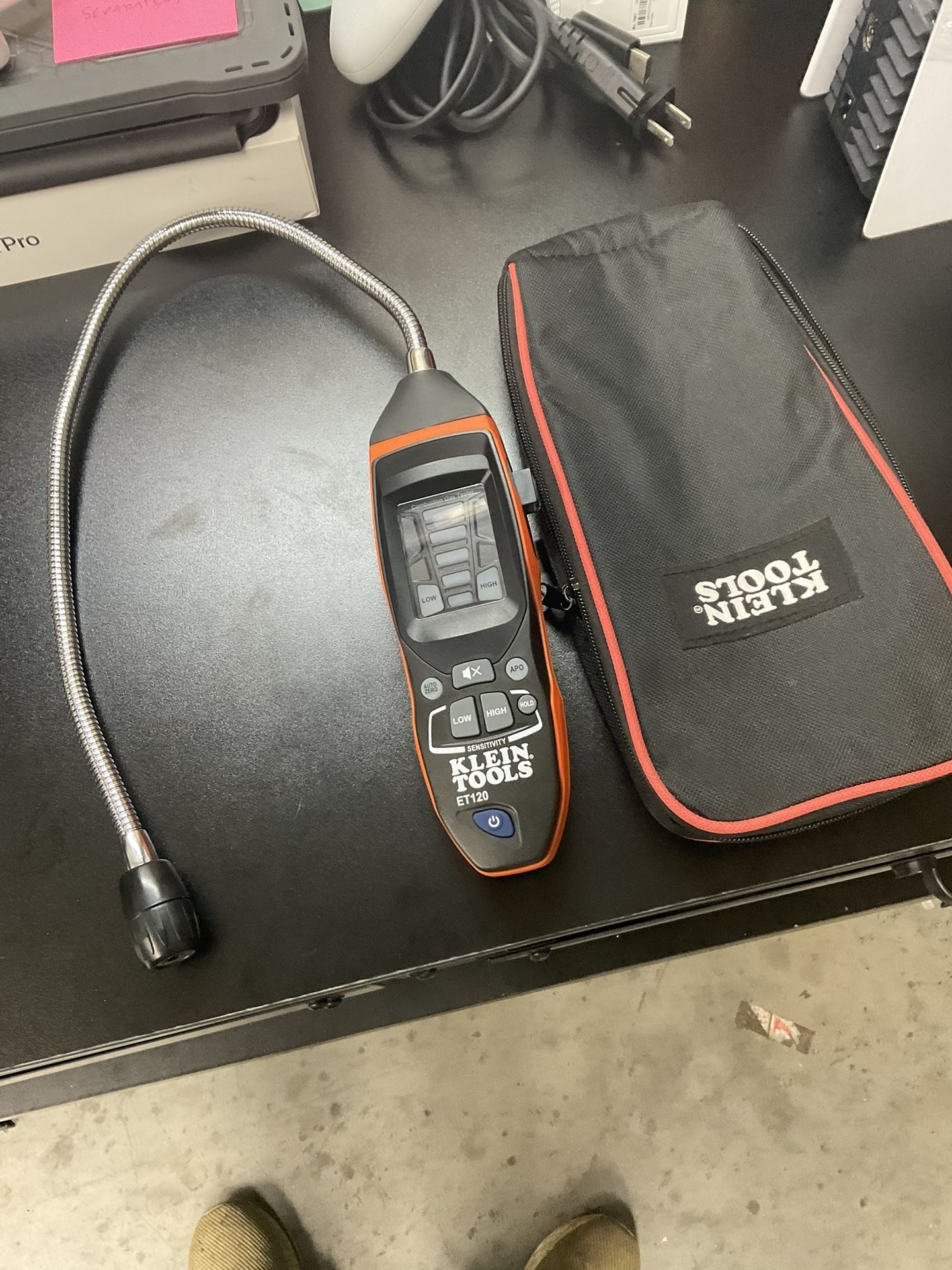Klein Tools Leak Detector