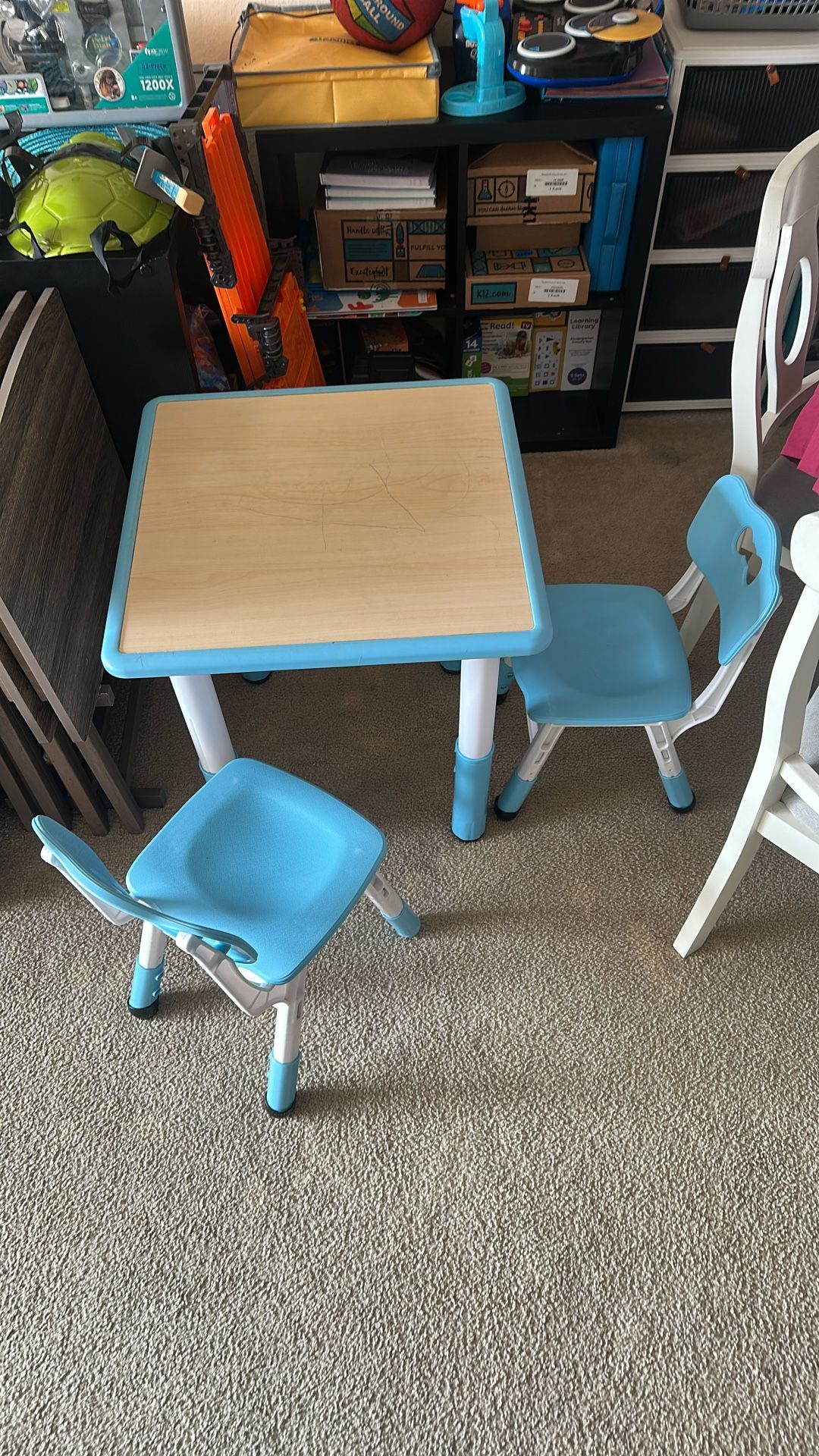 Kids Adjusting Table & Chair Set