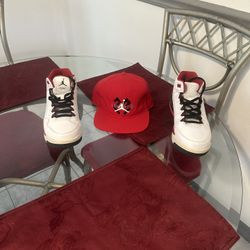 Men’s Sneakers And Cap