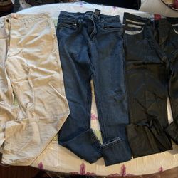 MEN’S FASHION PANTS $1 EACH MEDIUM TO LARGE SIZE