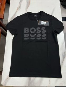 Men’s Boss shirt