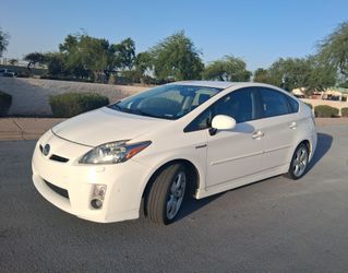 Toyota Prius Hybrid Sedan