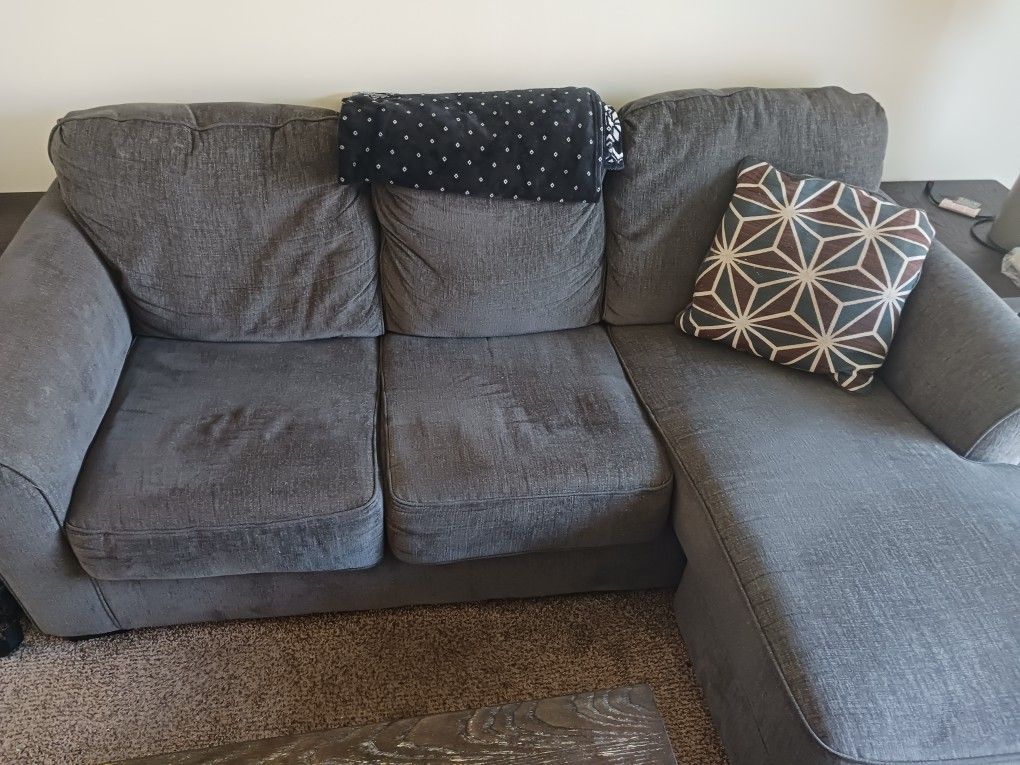 Sofa with 2 Lamps And 2 End Tables