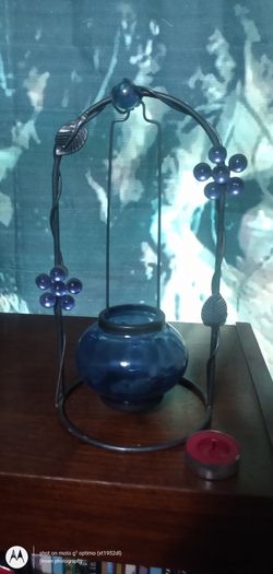 Hanging Tea light Stand. 