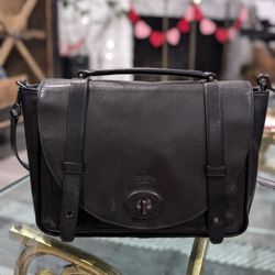 This is a black leather Coach Bleecker Mini Brooklyn messenger bag/Purse
