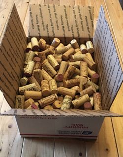 Wine corks 