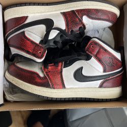 Nike Jordan Mid PS Size 13C