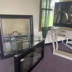 Black Stand And Floor Mirror 