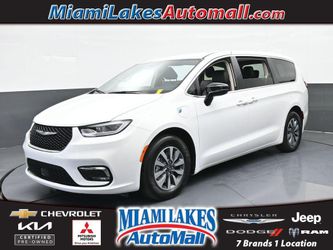 2024 Chrysler Pacifica Hybrid