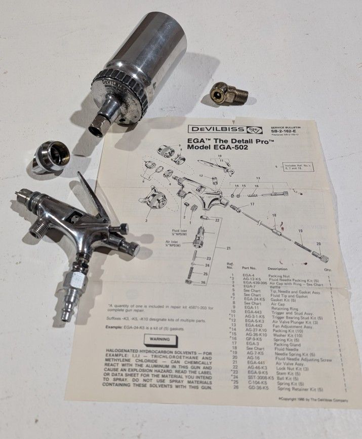 DeVilbiss EGA-502 spray gun 