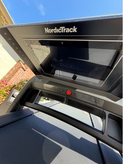 Nordic track treadmill