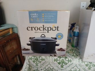 Crock-Pot 6-Quart Cook & Carry Slow Cooker.