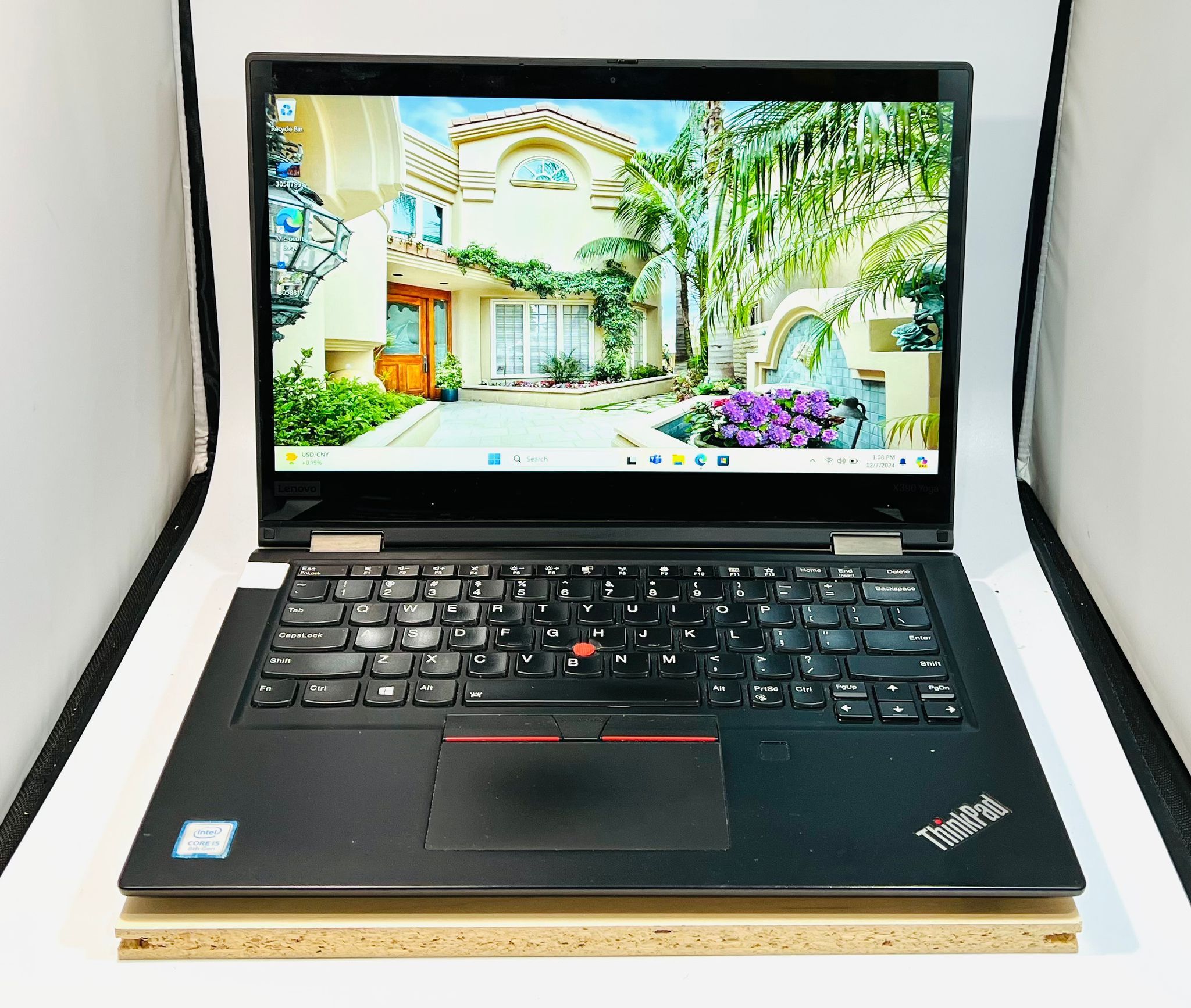 Lenovo Yoga X390 TouchScreen i5-8265u 16GB 128GB SSD Windows 11 Pro Read Description