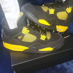 Jordan 4 