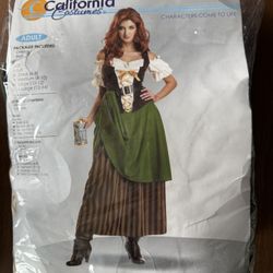Halloween Costume - Tavern Maiden 