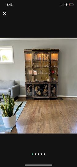 Vintage Chinoseries Black Lacquer China Cabinet