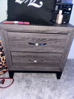 One dresser One night stand