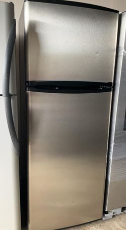 Whirlpool Top Mount 27" Apartment Size Stainless Steel Fridge
