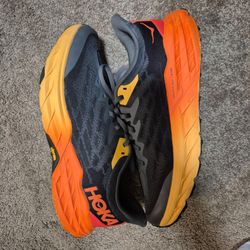 Mens 11 - Hoka Speedgoat 5