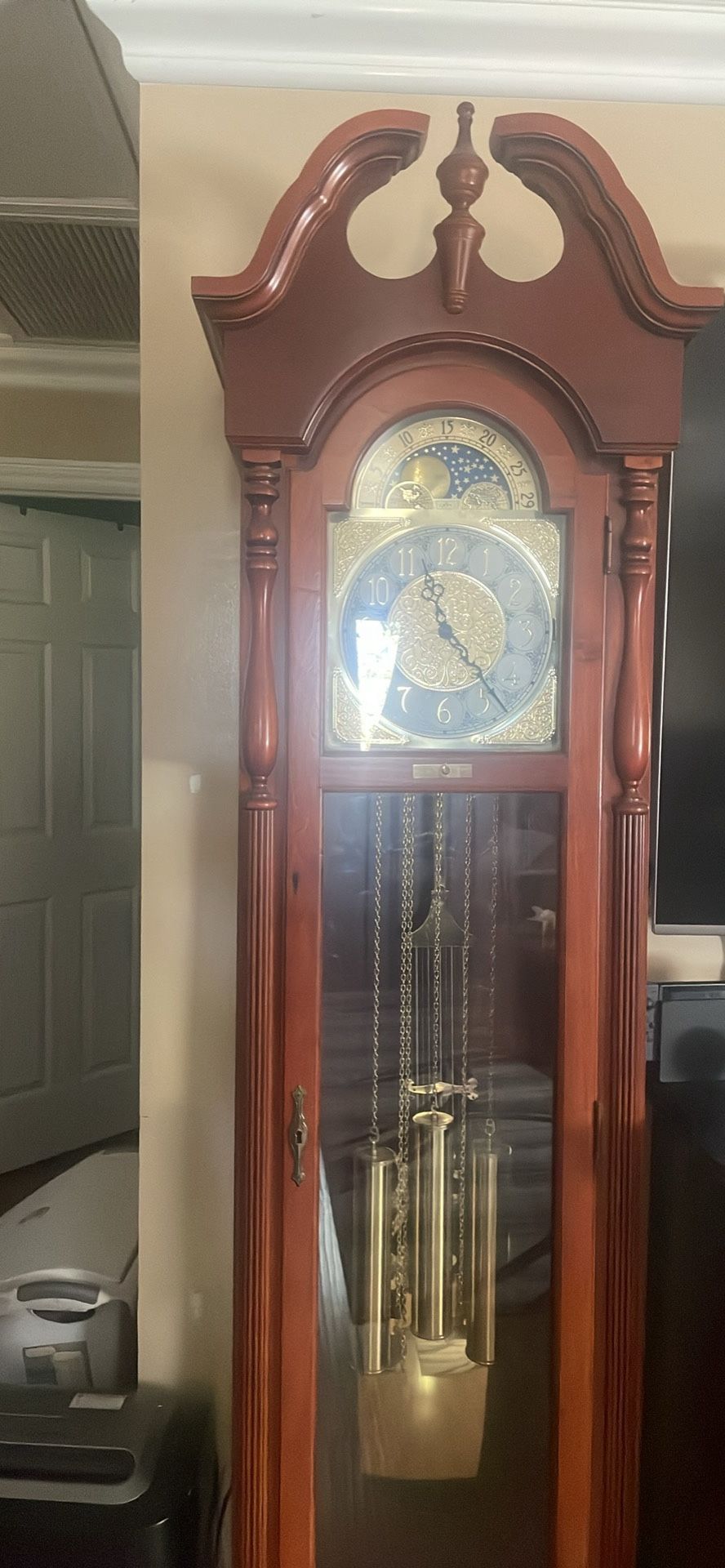 Ridge way grand father clock Vintage odette 1926 82” long 18 1/2” wide 11” deep