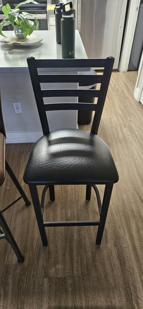 2 Dinning High Chairs