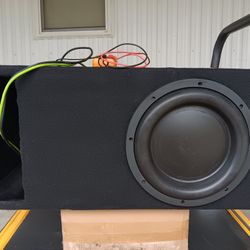 Skar Audio Evl 12-inch D2 2500w + ported Box 