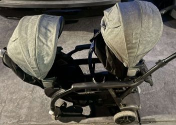 GRACO DOUBLE STROLLER 
