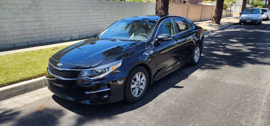2018 KIA Optima