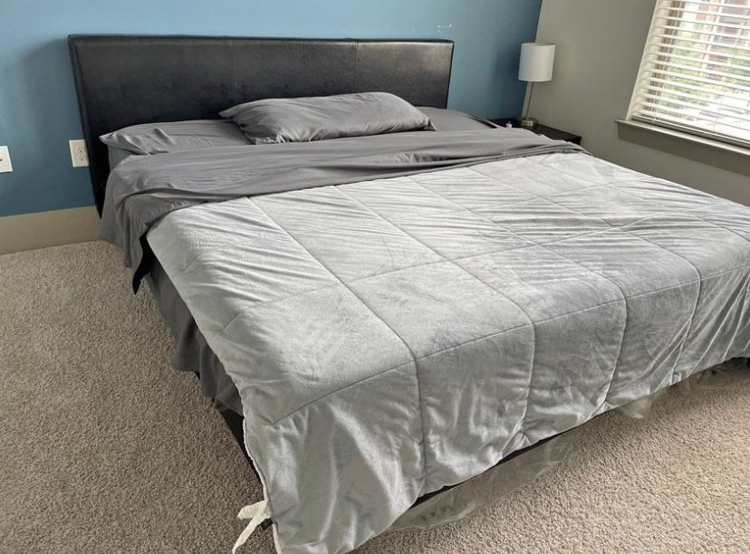King mattress and bed frame for Sale