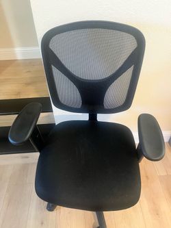 Ergonomic Mesh Office Chair