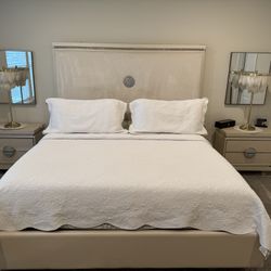 brand New Bedroom Set 7 Pieces   1,000