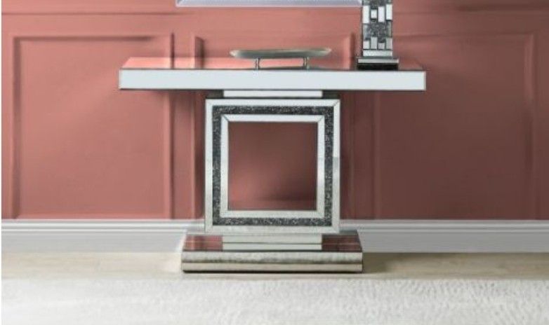 CONSOLE TABLE NEW IN BOX 1875W COMMONWEALT UNIT A FULLERTON CAL 92833