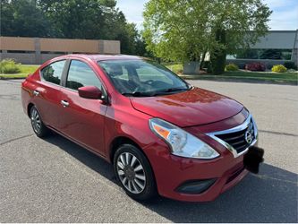2017 Nissian Versa